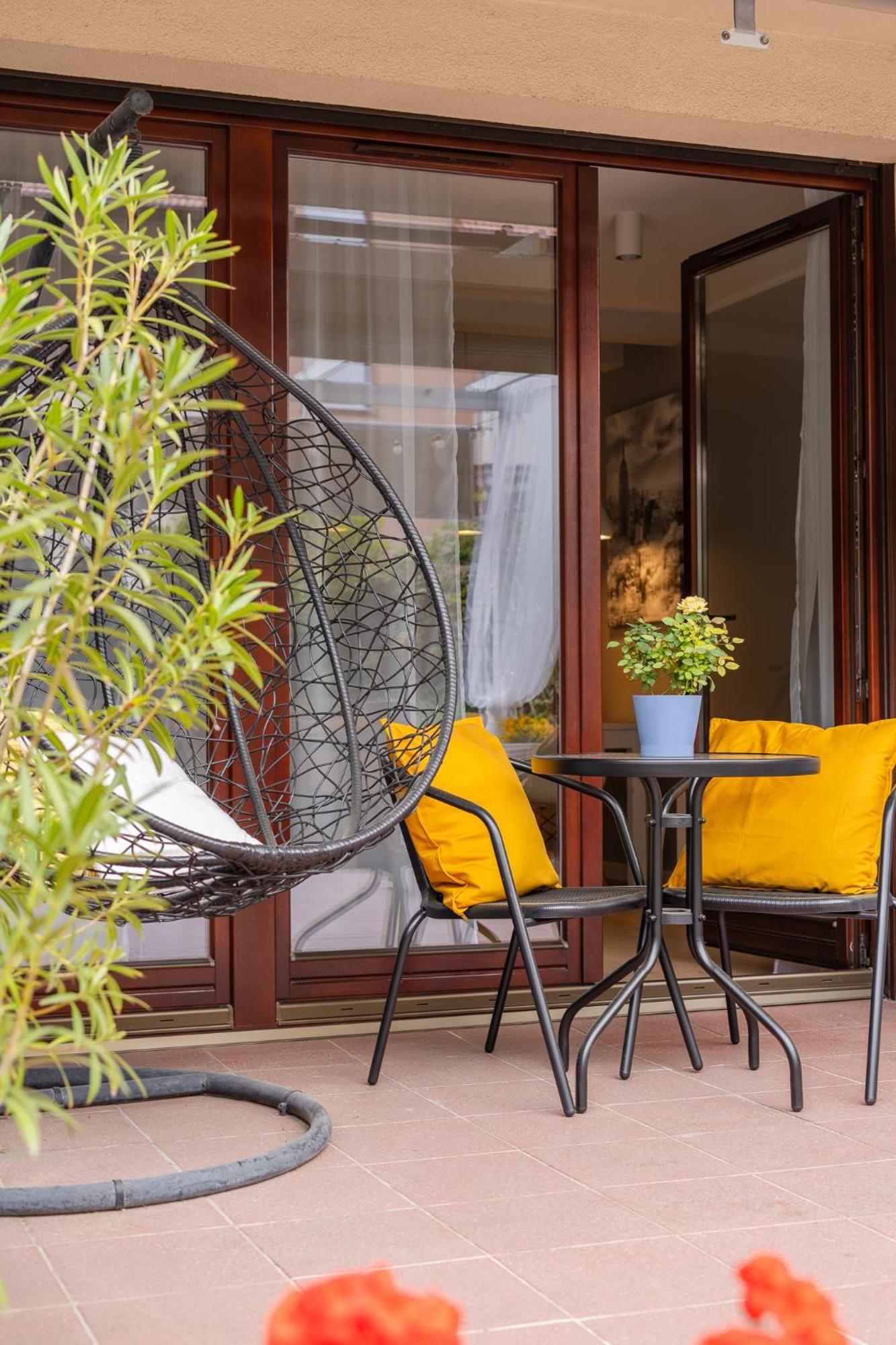 Rentplanet - Apartament Partynice Apartment Wroclaw Luaran gambar